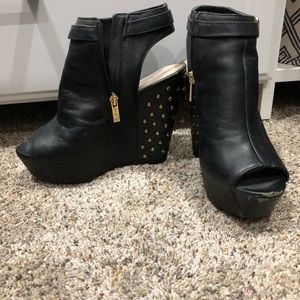 Jessica Simpson wedges, 8